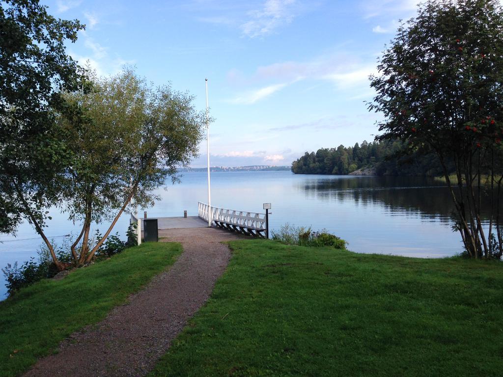 Goervaelns Slott Hotel Jarfalla Luaran gambar