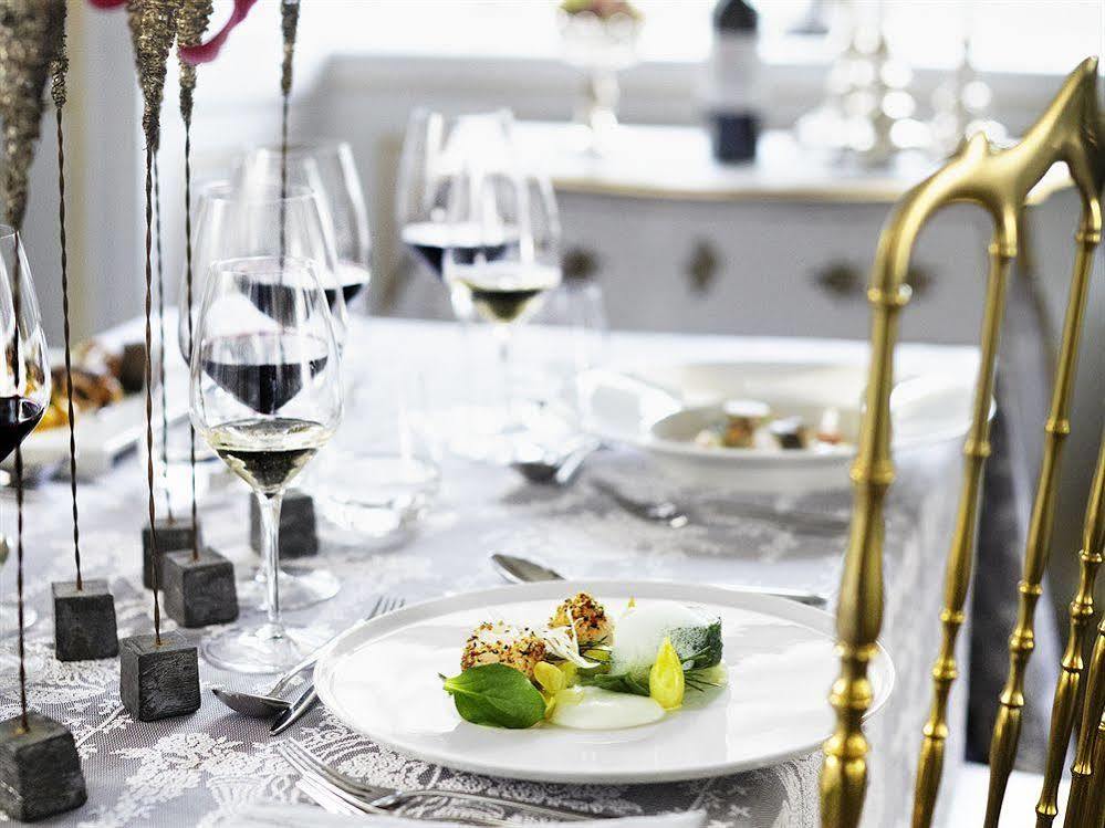 Goervaelns Slott Hotel Jarfalla Luaran gambar