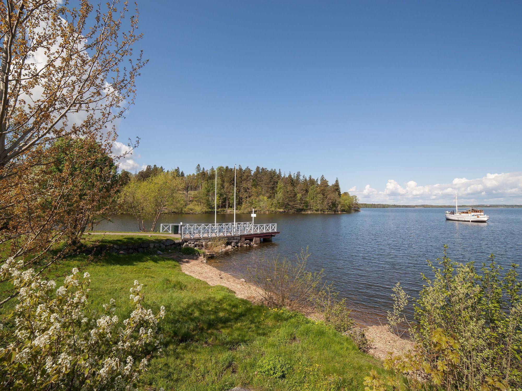 Goervaelns Slott Hotel Jarfalla Luaran gambar